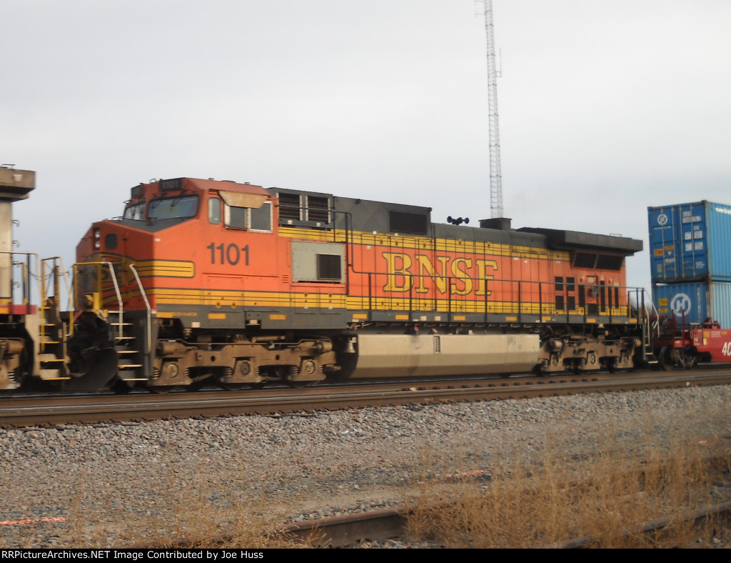 BNSF 1101